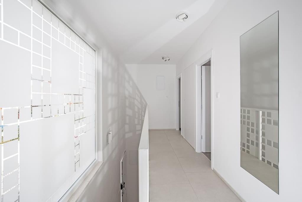 Luxury Villa Tina With Private Heated Pool Kaštela 외부 사진