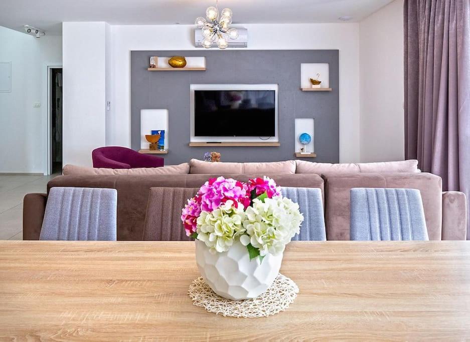 Luxury Villa Tina With Private Heated Pool Kaštela 외부 사진
